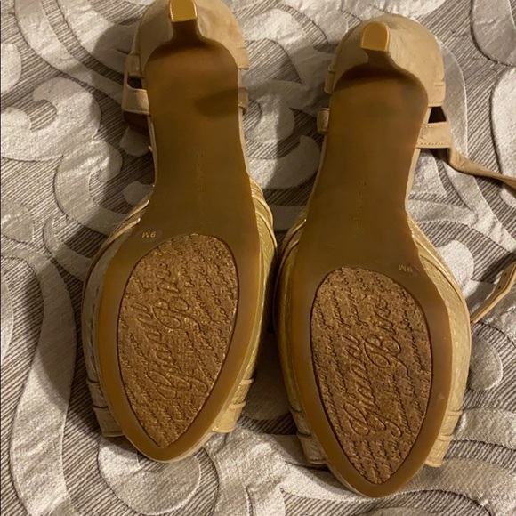 New Gianni Bini heels - Picture 2 of 2